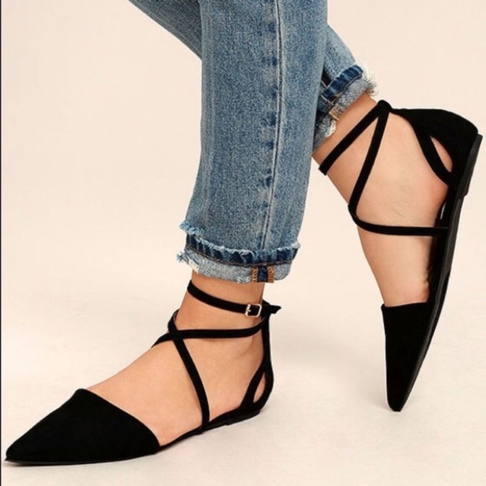Lulu’s | Rayna Black Suede Point Toe Flats Size 9